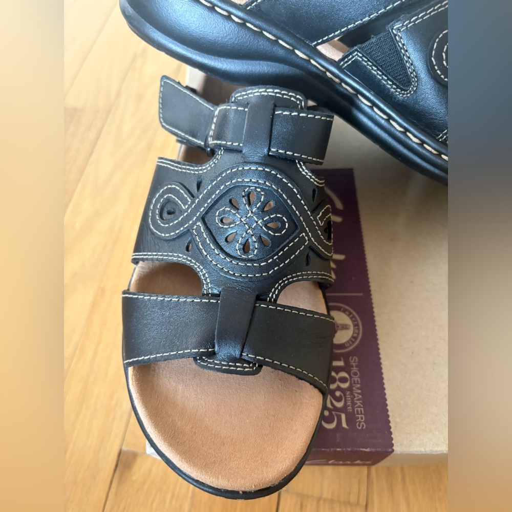 NWT Clark’s Black Sandals, size 8 - Picture 2 of 12